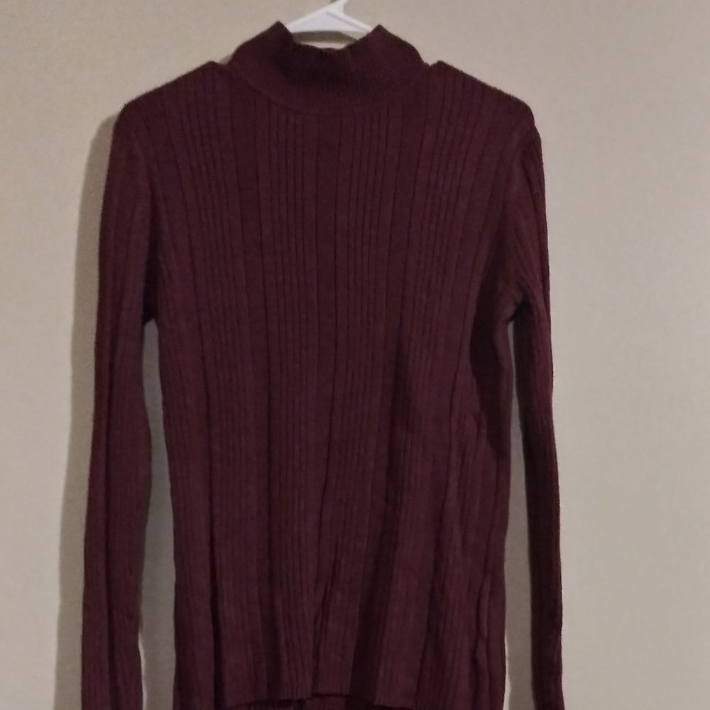 Burgundy turtle neck sweater  Size XL